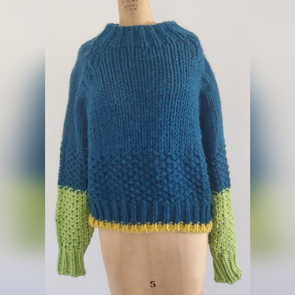 Dr. Bloom Tamborito Colorblock crew neck Sweater, size M/L, teal/green/yellow